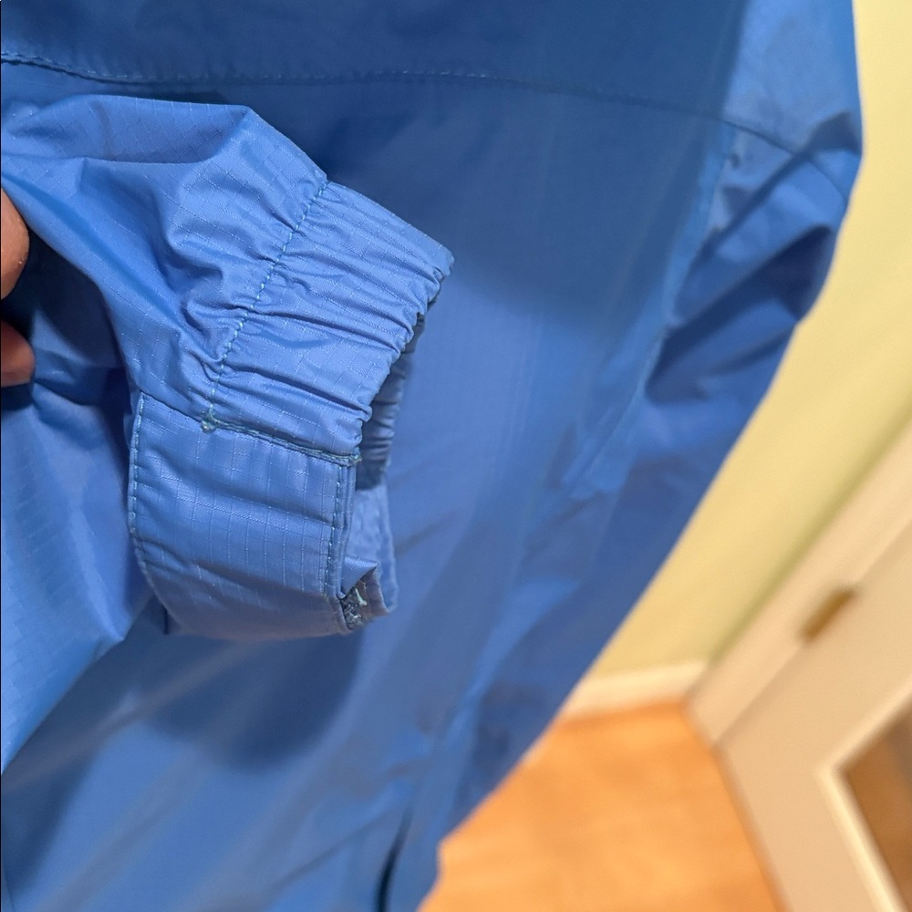 L.L.Bean Rain Jacket - Picture 5 of 12